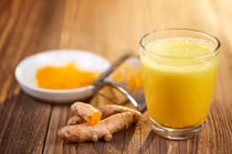 5 công dụng không ngờ khi thường xuyên uống tinh nghệ và mật ong