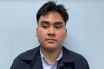 Bắt đối tượng trộm cắp quần, áo tại Trung tâm thương mại Lotte Mall 