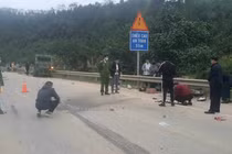 4 người tử vong vụ đi xe máy ngược chiều: Trách nhiệm thuộc về ai?