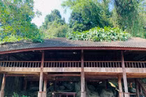 Có gì trong khu du lịch sinh thái bỏ hoang giữa rừng Hà Tĩnh?