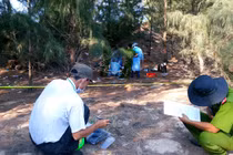 Kẻ sát nhân ra tay tàn độc, cho nạn nhân “ăn cát” đến chết