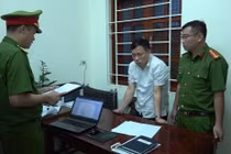 Nghệ An: Bắt tạm giam Phó Chủ tịch UBND huyện Quỳ Hợp