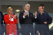 Tổng thống Pháp-Croatia đã đến Moscow sẵn sàng cho trận chung kết