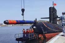 Top 5 vũ khí "hàng nhái" tạo nên sức mạnh QĐ Trung Quốc (2) 