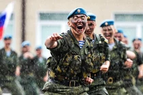 Thách thức lớn nhất của quân đội Nga không phải đến từ Mỹ