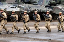 Anh rời EU, châu Âu thành lập lực lượng phòng thủ mới