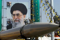 Iran sẵn sàng trả đũa nếu Mỹ rút khỏi thỏa thuận hạt nhân