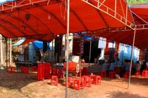 Vụ vợ thiêu sống chồng: Hàng xóm tiết lộ thông tin trái chiều