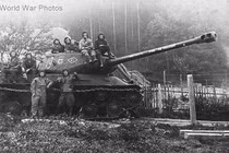 Xe tăng IS-2: Mũi tên sắt phá vỡ phòng tuyến thép Berlin