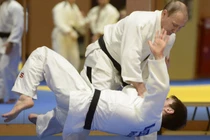Tổng thống Putin bị thương khi luyện tập judo