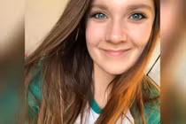 Nữ giáo viên bị bắt vì rủ học sinh chơi trốn tìm khỏa thân