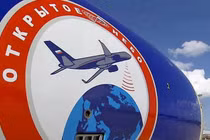 Mỹ “đóng băng” thực hiện Hiệp ước Bầu trời mở với Nga