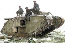 Ảnh cực hiếm những ngày đầu tiên của xe tăng trên chiến trường
