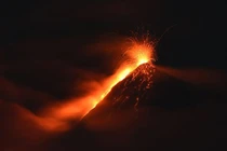 Kinh hoàng núi lửa Gutemala phun trào làm hàng trăm người thương vong