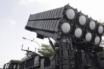 Lộ diện “lưới lửa” phòng không mạnh ngang ngửa S-300 của Singapore