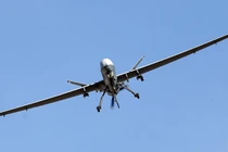 Nga đánh chặn hàng loạt máy bay không người lái lạ tại Syria