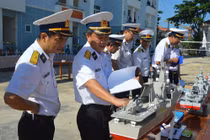 Chiêm nhưỡng mô hình tàu chiến Việt Nam nhìn như thật