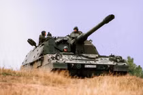 Soi sức mạnh đáng gờm của “hoàng đế pháo binh” châu Âu