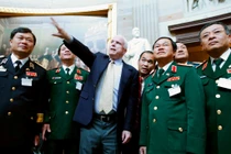 TNS John McCain - tiếng nói đi đầu vun đắp quan hệ Việt - Mỹ
