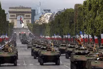 Sức mạnh quân sự các cường quốc vừa không kích Syria