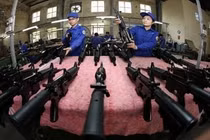 Thủ tướng: Đổi mới cách thức phát triển công nghiệp quốc phòng an ninh