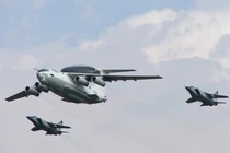 NATO tăng 10% số lượng các chuyến bay do thám Nga