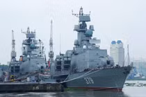 Việt Nam tự chủ sửa chữa radar trên tàu tên lửa Molniya