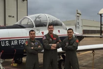 Phi công quân sự Việt Nam học lái máy bay nào ở Mỹ?