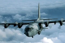 Hình ảnh máy bay cường kích sát thủ AC-130 khét tiếng của Mỹ