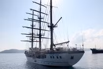 Tàu buồm Lê Quý Đôn lên đường thăm Campuchia và Thái Lan