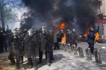 Nhà thờ Đức Bà và giấc mơ đầy bi kịch của dân nghèo Pháp