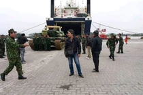 Nóng: Việt Nam bắt đầu tiếp nhận xe tăng T-90?