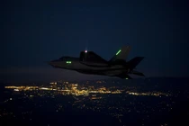 Tự tin bay đêm, F-35A Nhật mất tích giữa Thái Bình Dương