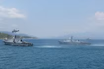 Tàu hộ vệ Việt Nam tham gia diễn tập Hải quân Asean
