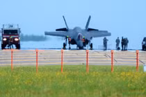 Máy bay F-35 lại gặp tai nạn nghiêm trọng tại Nhật Bản