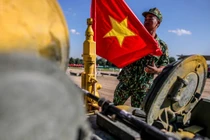 Xe tăng T-72B3 Việt Nam hùng dũng tranh tài Tank Biathlon 2018
