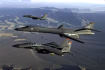 Những điểm yếu về tương lai ảm đạm của Không quân Mỹ