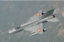 Lộ danh tính tiêm kích Ấn Độ bị Pakistan bắn rơi