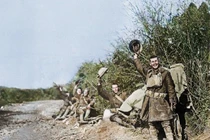 Ảnh màu hiếm ghi lại khoảnh khắc Chiến tranh Thế giới thứ 1 kết thúc