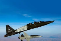 Mỹ để ngỏ khả năng chuyển giao máy bay quân sự cho Việt Nam