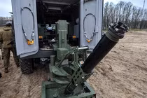 Ukraine giới thiệu cối tự hành cực lạ, đến Nga cũng thèm muốn