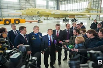 Lộ diện nguyên mẫu Tu-160M2 đầu tiên, Không quân Nga đã trở lại