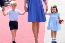 Những đứa trẻ hoàng gia góp bao nhiêu đô la cho kinh tế Anh?