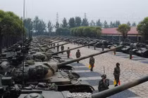 Top 5 vũ khí "hàng nhái" tạo nên sức mạnh QĐ Trung Quốc (1)