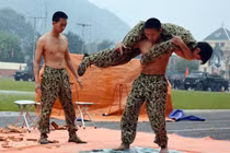 Mục kích Đặc công Việt Bắc “rèn mình luyện người“