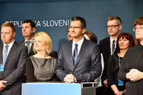 Cựu danh hài trở thành Thủ tướng, Slovenia chấm dứt bế tắc chính trị