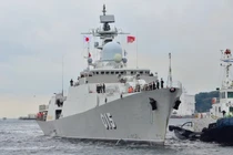 Nhật cử khu trục hạm hạng nặng đón tàu Trần Hưng Đạo
