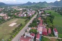 Yên Thủy đưa 17 lô đất lên sàn, khởi điểm thấp bất ngờ