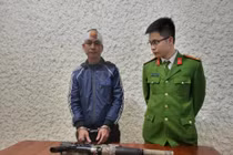 Khởi tố đối tượng dùng súng bắn chết người ở Hà Tĩnh