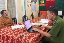 “Nữ quái” mua sổ đỏ giả rồi mang đi cầm cố 200 triệu đồng